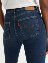 Ahorra más de 50€ en los vaqueros Levi’s que combinan con todo (Descuento -64%)